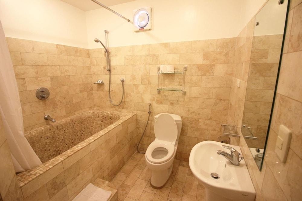 Mermaid Resort Puerto Galera Ngoại thất bức ảnh