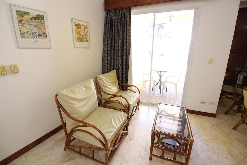 Mermaid Resort Puerto Galera Ngoại thất bức ảnh