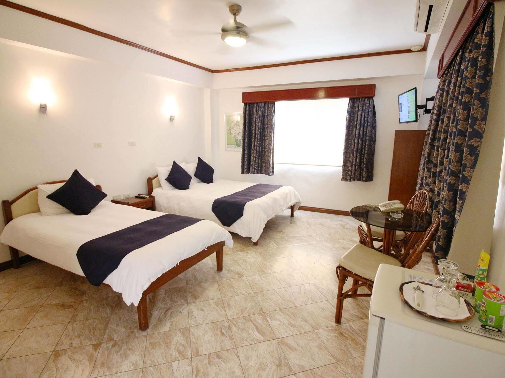Mermaid Resort Puerto Galera Ngoại thất bức ảnh